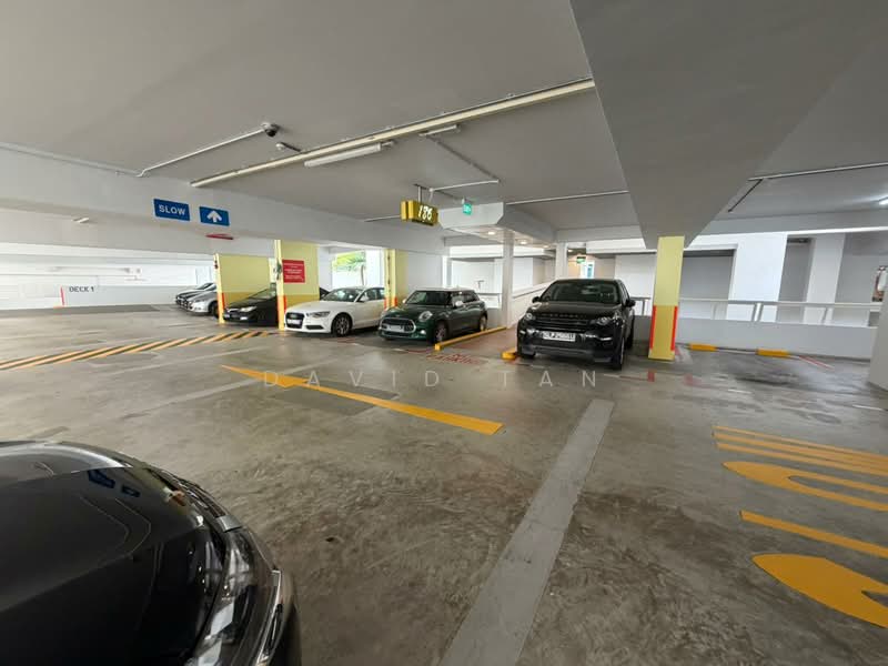 186 Punggol Central HDB Flat For Sale at S$ 919,999 | PropertyGuru Singapore - Car Park