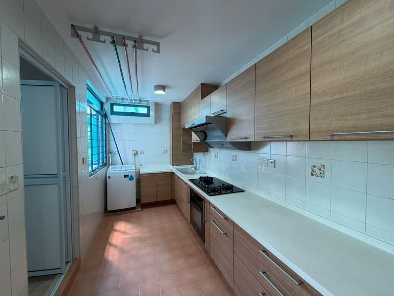 186 Punggol Central, 186 Punggol Central, 4 Bedrooms, 1,378 sqft, HDB Flat For Sale, by David Tan, 500090621 - Kitchen - PropertyGuru.com.sg