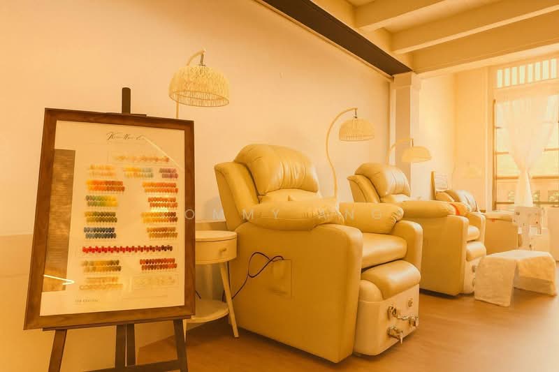Boat Quay Beauty Cafe For Takeover, Boat Quay, 800 sqft, Other Retail For Rent, by Tommy Ang, 500090624 - Interior - CommercialGuru.com.sg