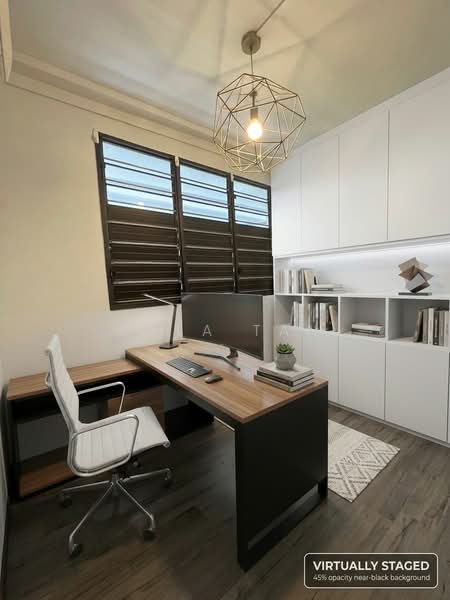 513 Wellington Circle HDB Flat For Sale at S$ 350,000 | PropertyGuru Singapore - Study