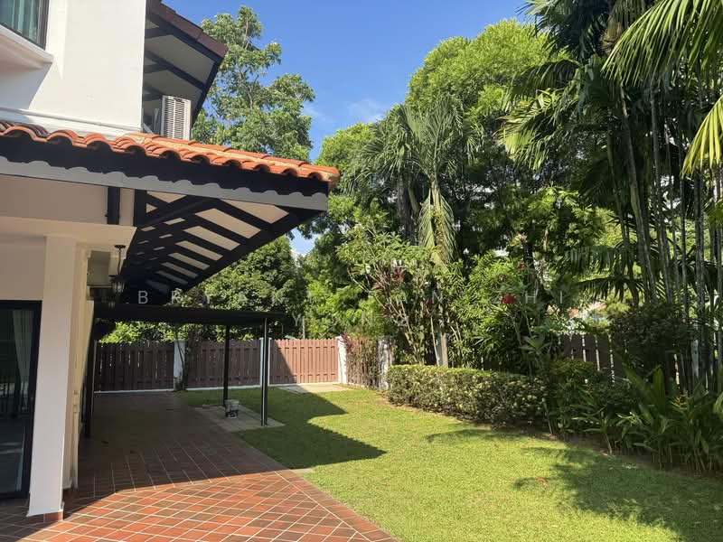 For Rent - Mount Sinai Avenue