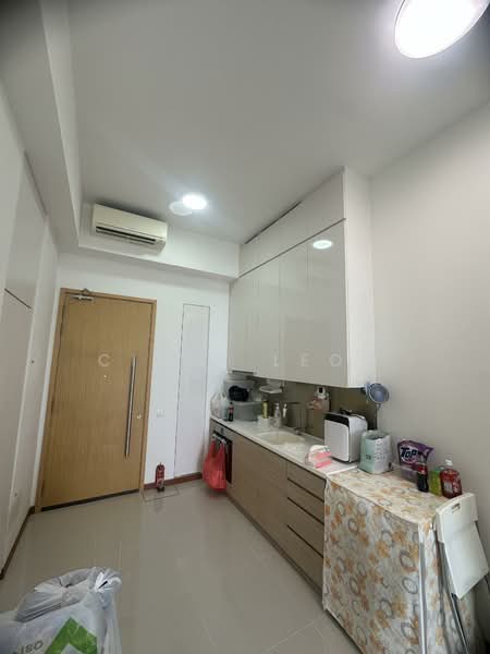 Hillion Residences Apartment For Sale at S$ 880,000 | PropertyGuru Singapore - Kitchen