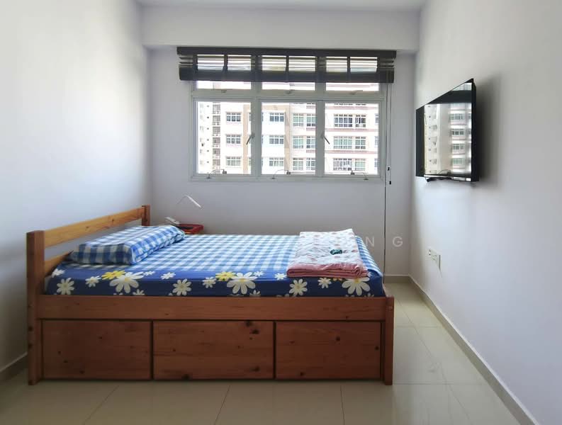 452A Bukit Batok West Avenue 6 HDB Flat For Sale at S$ 728,000 | PropertyGuru Singapore - Bedroom