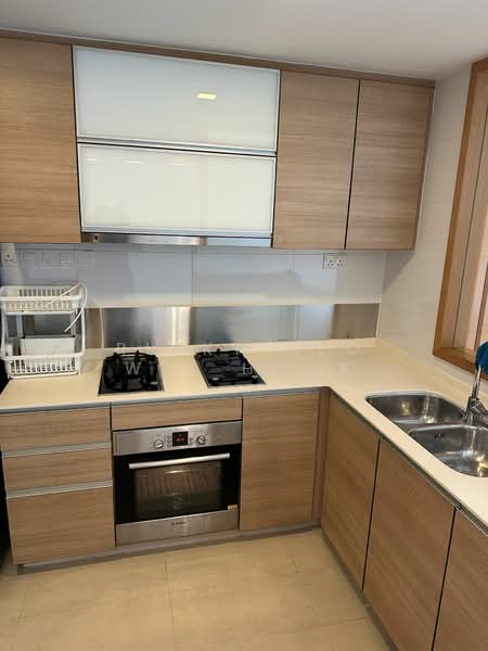 Parc Emily, 5 Mount Emily Road, 3 Bedrooms, 1,206 sqft, Condominium For Rent, by Ricky Neo Wee Hock, 500090650 - Kitchen - PropertyGuru.com.sg
