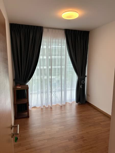 Parc Emily, 5 Mount Emily Road, 3 Bedrooms, 1,206 sqft, Condominium For Rent, by Ricky Neo Wee Hock, 500090650 - Interior - PropertyGuru.com.sg
