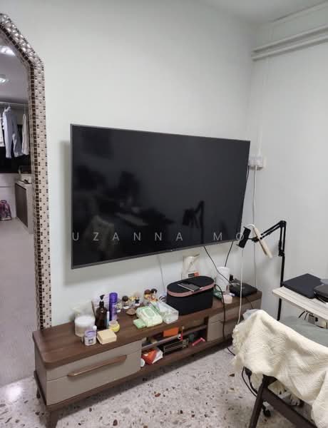 504 Ang Mo Kio Avenue 8, 504 Ang Mo Kio Avenue 8, 2 Bedrooms, 700 sqft, HDB Flat For Rent, by Suzanna Moo, 500090663 - Living Room - PropertyGuru.com.sg