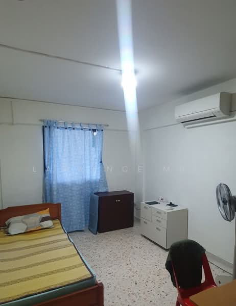 19 Teck Whye Lane HDB Flat For Sale at S$ 380,000 | PropertyGuru Singapore - Bedroom