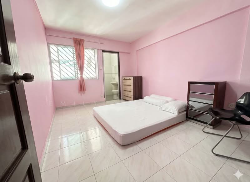 406 Sin Ming Avenue HDB Flat For Sale at S$ 800,000 | PropertyGuru Singapore - Bedroom