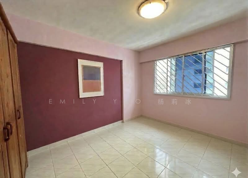 406 Sin Ming Avenue HDB Flat For Sale at S$ 800,000 | PropertyGuru Singapore - Bedroom