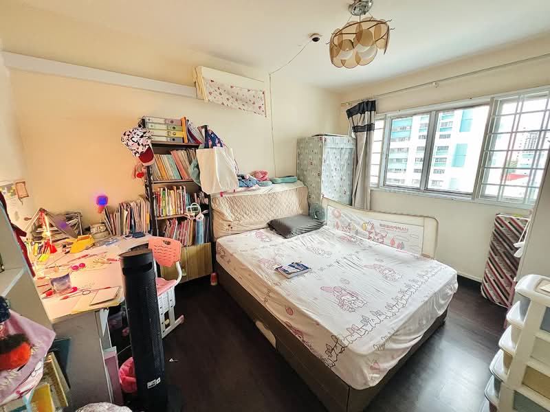108 Gangsa Road HDB Flat For Sale at S$ 558,000 | PropertyGuru Singapore - Bedroom