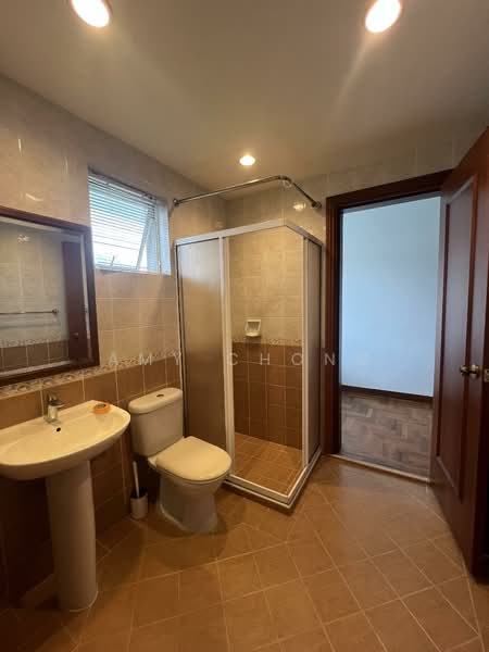 The Compass At Chancery, 6U Chancery Hill Road, 4 Bedrooms, 2,509 sqft, Cluster House For Rent, by Amy Chong, 500090693 - Bathroom - PropertyGuru.com.sg
