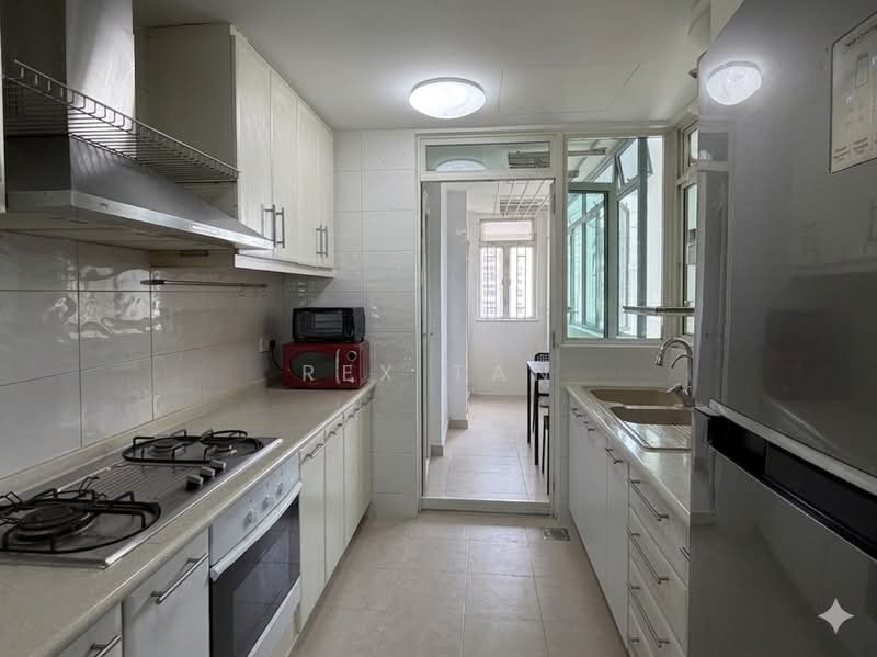 Costa Del Sol, 78 Bayshore Road, 4 Bedrooms, 1,475 sqft, Condominium For Rent, by Rex Tan, 500090710 - Kitchen - PropertyGuru.com.sg