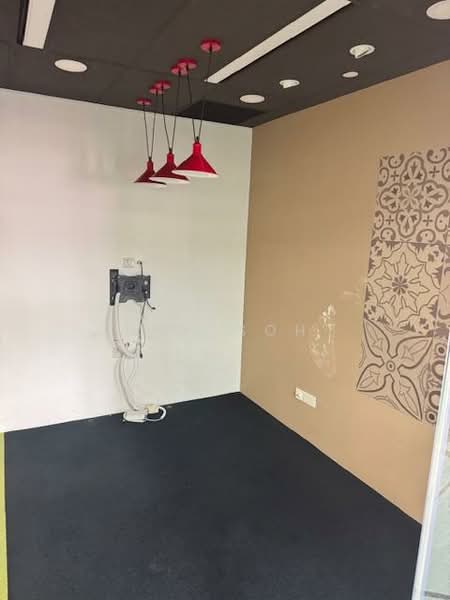 Telok Ayer MRT - Fitted Office - Good Natural Light, , 2,636 sqft, Office For Rent, by Ken Soh, 500090712 - Interior - CommercialGuru.com.sg