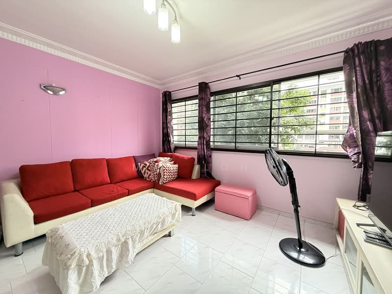 269 Bishan Street 24 HDB Flat For Sale at S$ 757,000 | PropertyGuru Singapore - Living Room