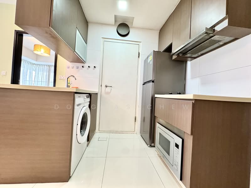 Mount Sophia Suites, 95 Sophia Road, 1 Bedroom, 668 sqft, Condominium For Rent, by Douglas Chew, 500090728 - PropertyGuru.com.sg