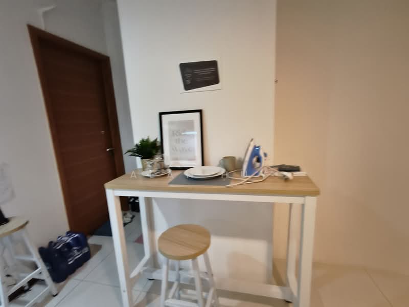 The Sail @ Marina Bay, 6 Marina Boulevard, Room Rental, 200 sqft, Condominium For Rent, by Alan Huy, 500090730 - Interior - PropertyGuru.com.sg