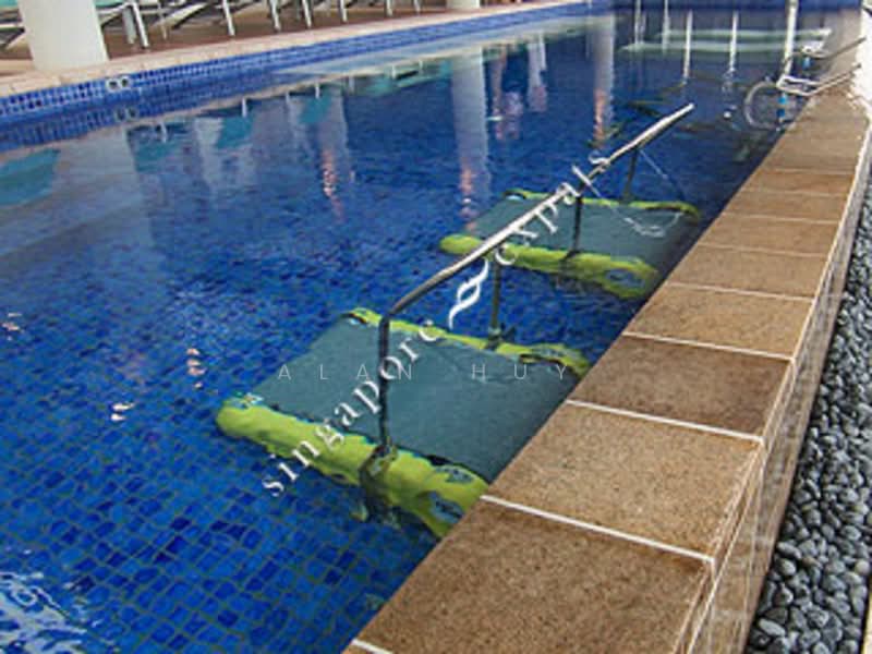 The Sail @ Marina Bay, 6 Marina Boulevard, Room Rental, 200 sqft, Condominium For Rent, by Alan Huy, 500090730 - Pool - PropertyGuru.com.sg