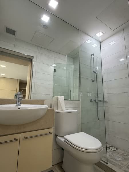 The Central, 6  Eu Tong Sen Street, Studio, 624 sqft, Apartment For Rent, by Jane Tan, 500090733 - Bathroom - PropertyGuru.com.sg