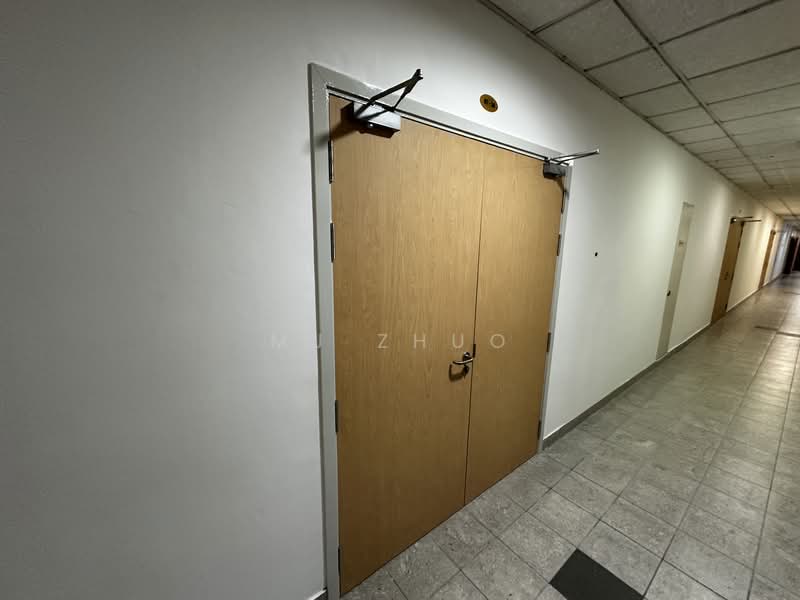 E-Centre @ Redhill, 3791 Jalan Bukit Merah, 2,863 sqft, Light Industrial (B1) For Sale, by MJ Zhuo, 500090737 - Corridor - CommercialGuru.com.sg