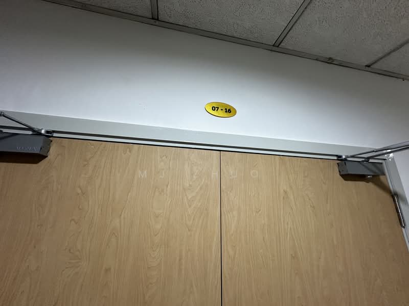 E-Centre @ Redhill, 3791 Jalan Bukit Merah, 2,863 sqft, Light Industrial (B1) For Sale, by MJ Zhuo, 500090737 - Interior - CommercialGuru.com.sg