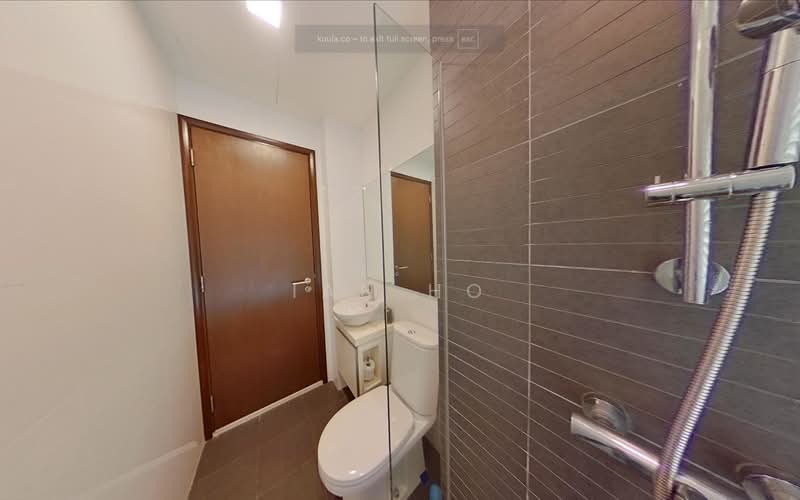 Suites @ Surrey, 6 Surrey Road, 2 Bedrooms, 893 sqft, Apartment For Rent, by Ian Ho, 500090749 - Bathroom - PropertyGuru.com.sg