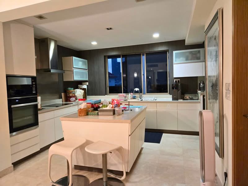 Costa Rhu Condominium For Sale at S$ 4,520,000 | PropertyGuru Singapore - Kitchen