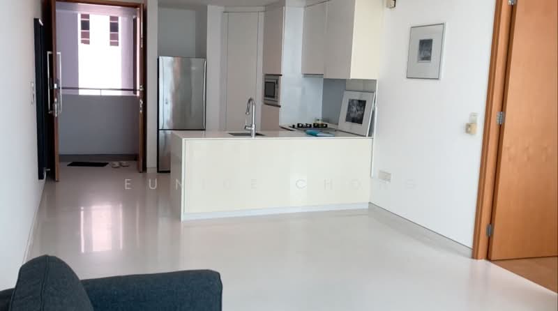 76 Shenton Apartment For Sale at S$ 1,280,000 | PropertyGuru Singapore - Kitchen