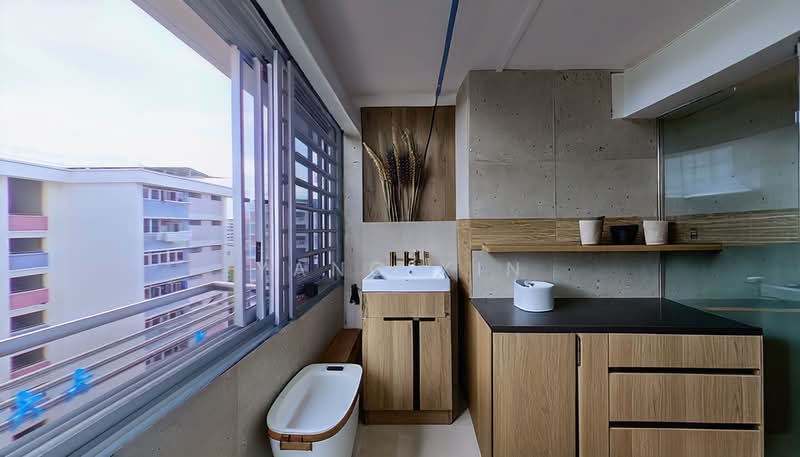 470 Pasir Ris Drive 6 HDB Flat For Sale at S$ 628,000 | PropertyGuru Singapore - Yard - Virtually Staged