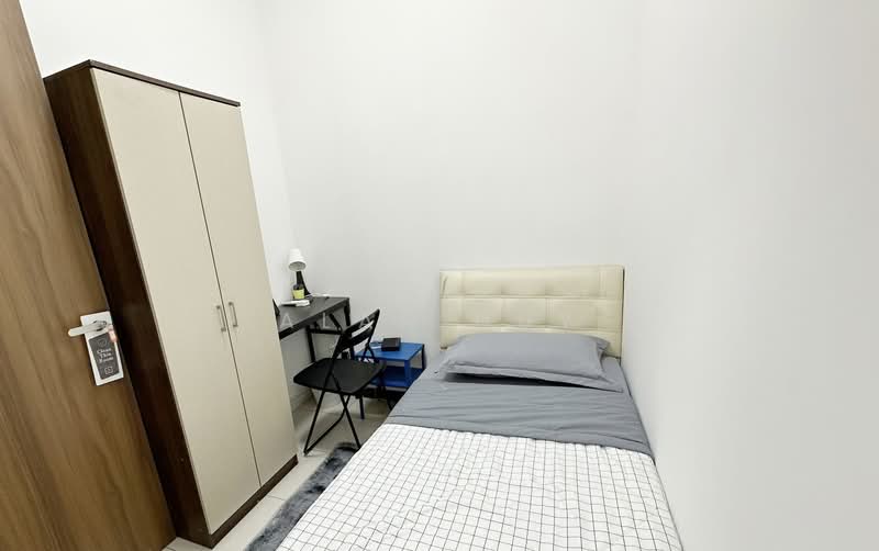 Astoria Park, 28 Lorong Mydin, Room Rental, 200 sqft, Condominium For Rent, by Alan Huy, 500090820 - PropertyGuru.com.sg