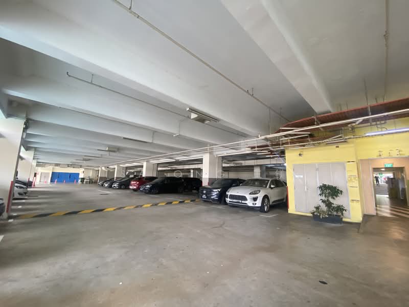 Woodlands Industrial Park E1, 19 Woodlands Industrial Park E1, 3,025 sqft, Factory / Workshop (B2) For Rent, by Lisa Ong 王镁侥, 500090838 - Car Park - CommercialGuru.com.sg