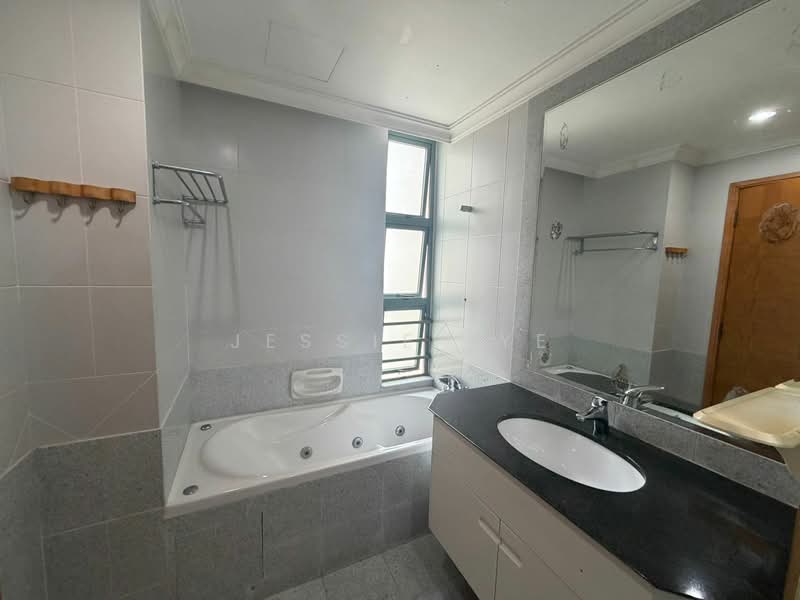 Mutiara View Apartment For Sale at S$ 2,900,000 | PropertyGuru Singapore - Bathroom