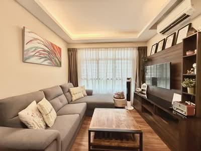 For Sale - 102B Canberra Street