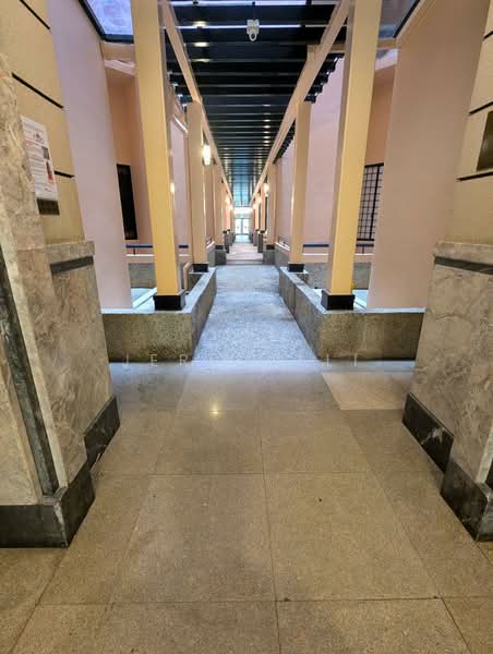 Dover Parkview Condominium For Sale at S$ 1,450,000 | PropertyGuru Singapore - Corridor