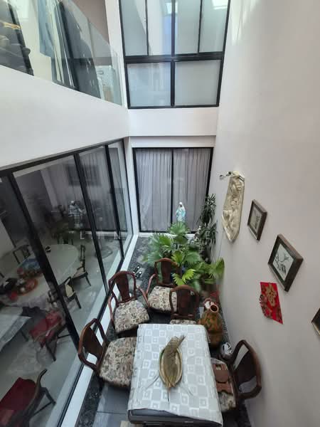 D15 Haigsville Drive Semi-D Huge Land Size! Call 9444.4449!, Haigsville Drive,Haig Road, Dunman,Katong,Joo Chiat,Paya Lebar, Eunos,Mountbatten,Changi Road,Goodman Road, 7 Bedrooms, 4,474 sqft, Semi-Detached House For Sale, by Lin Yisen, 500090874 - Bright Air Well - PropertyGuru.com.sg