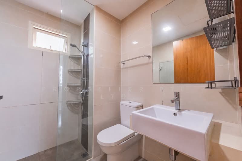 Watercolours Executive Condominium For Sale at S$ 1,180,000 | PropertyGuru Singapore - Bathroom