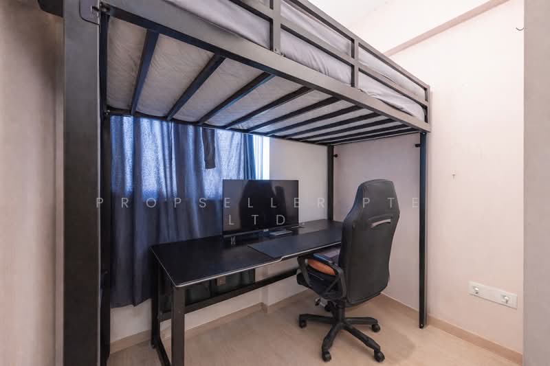 Watercolours Executive Condominium For Sale at S$ 1,180,000 | PropertyGuru Singapore - Study