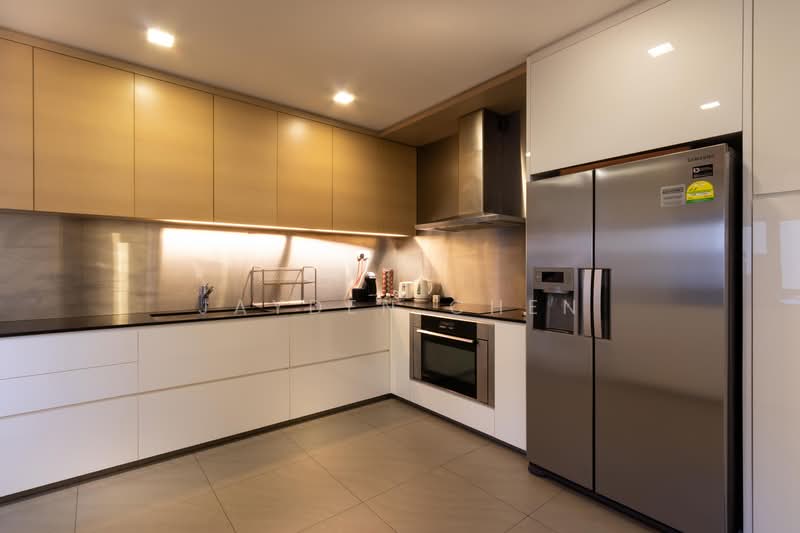 Heritage View Condominium For Sale at S$ 4,850,000 | PropertyGuru Singapore - Kitchen