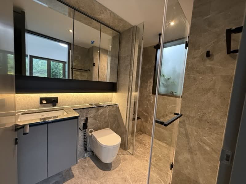 The Landmark, 173 Chin Swee Road, 4 Bedrooms, 1,141 sqft, Condominium For Rent, by Kay. ., 500090886 - Master bathroom - PropertyGuru.com.sg