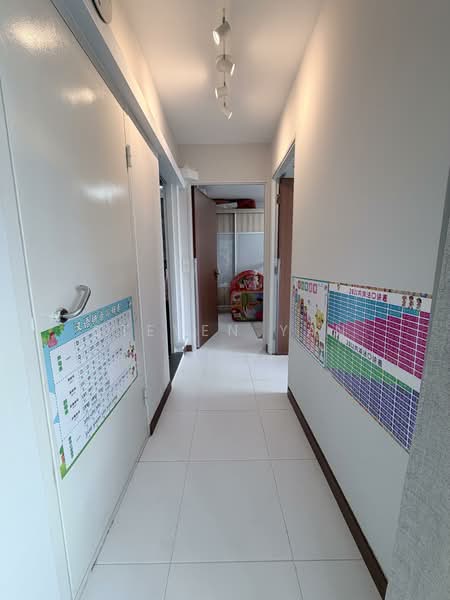 622A Punggol Central, 622A Punggol Central, 2 Bedrooms, 743 sqft, HDB Flat For Rent, by Steven Yan, 500090888 - Corridor - PropertyGuru.com.sg