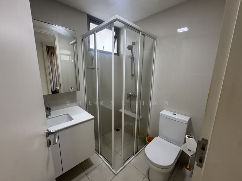 Bedok Residences, 24 Bedok North Drive, 3 Bedrooms, 1,216 sqft, Condominium For Rent, by Sheryn Tan, 500090908 - Bathroom - PropertyGuru.com.sg