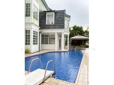 For Rent - Woodgrove Estate