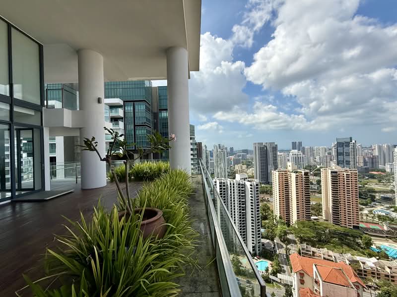 Skypark @ Somerset, 22 Saint Thomas Walk, 4 Bedrooms, 3,347 sqft, Apartment For Rent, by Elaine Goh, 500090911 - Balcony - PropertyGuru.com.sg