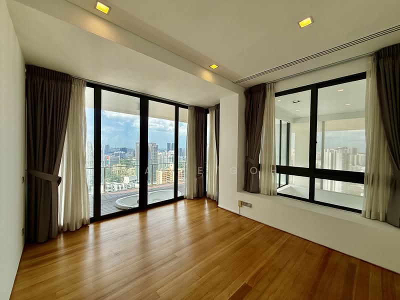 Skypark @ Somerset, 22 Saint Thomas Walk, 4 Bedrooms, 3,347 sqft, Apartment For Rent, by Elaine Goh, 500090911 - Master Room - PropertyGuru.com.sg