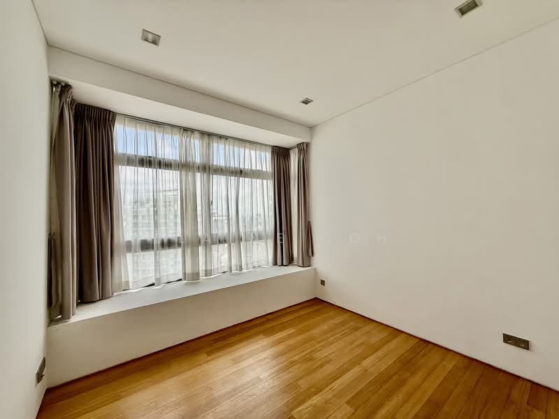 Skypark @ Somerset, 22 Saint Thomas Walk, 4 Bedrooms, 3,347 sqft, Apartment For Rent, by Elaine Goh, 500090911 - Bedroom - PropertyGuru.com.sg