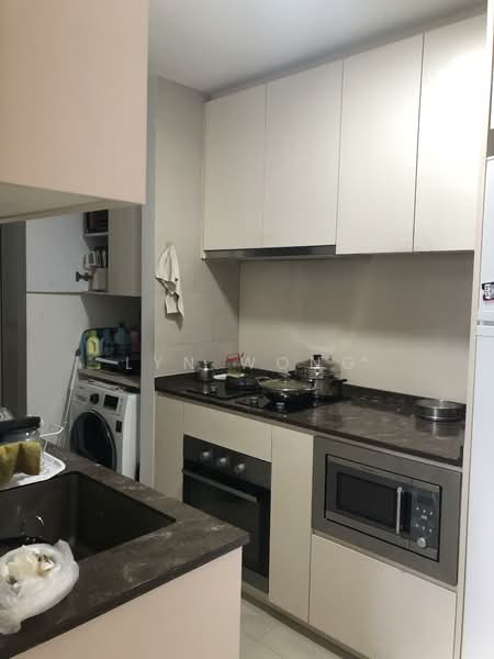 The Crest, 101 Prince Charles Crescent, 3 Bedrooms, 1,334 sqft, Condominium For Rent, by Lyn Wong, 500090929 - Kitchen - PropertyGuru.com.sg