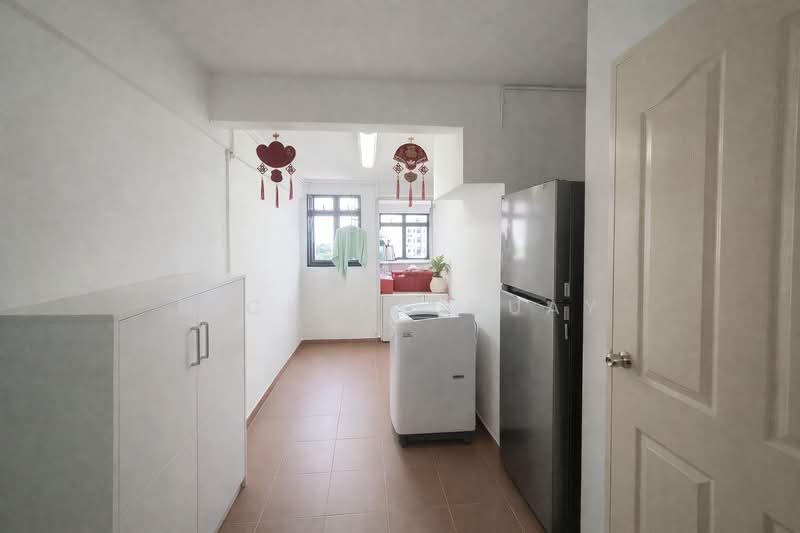 14 Kampong Arang Road HDB Flat For Sale at S$ 750,000 | PropertyGuru Singapore - Interior