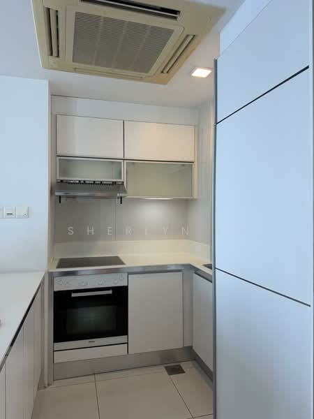 The Sail @ Marina Bay, 2 Marina Boulevard, 3 Bedrooms, 1,184 sqft, Condominium For Rent, by Sherlyn Li, 500090950 - Kitchen - PropertyGuru.com.sg