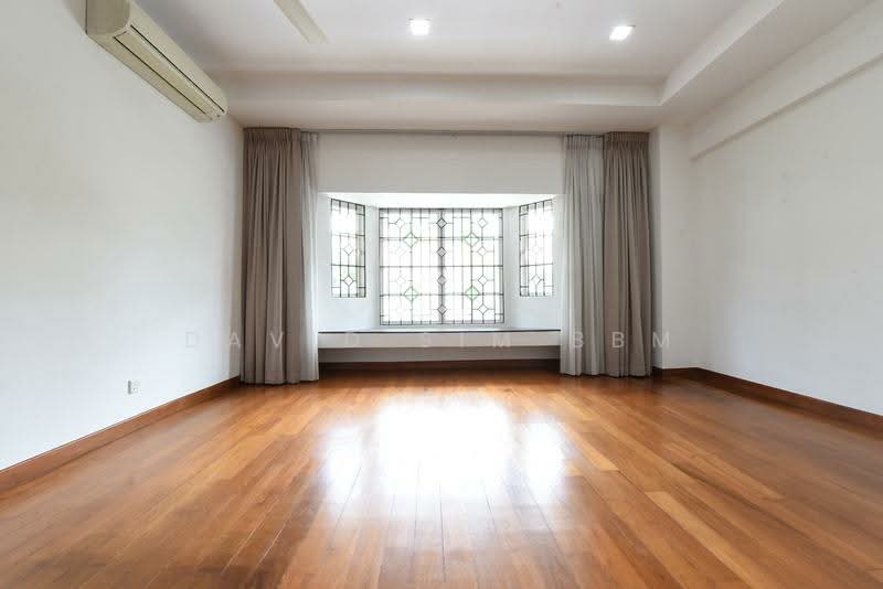 Gentle Villas, 71 Gentle Drive, 5 Bedrooms, 7,382 sqft, Detached House For Rent, by David Sim BBM, 500090953 - PropertyGuru.com.sg