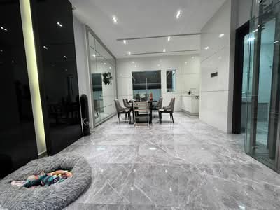 For Sale - ⭐️⭐️LANDED7772 @ 3.5 STOREY FREEHOLD INTER TERRACE WITH LIFT AT MIMOSA/SARACA