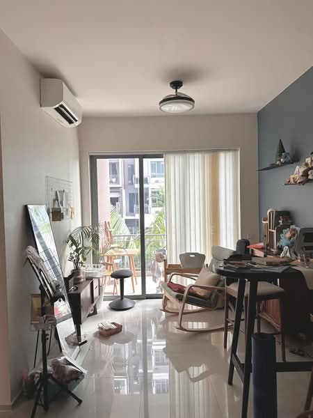 Forest Woods, , Room Rental, 100 sqft, Condominium For Rent, by Owen Chen, 500090961 - Living Room - PropertyGuru.com.sg